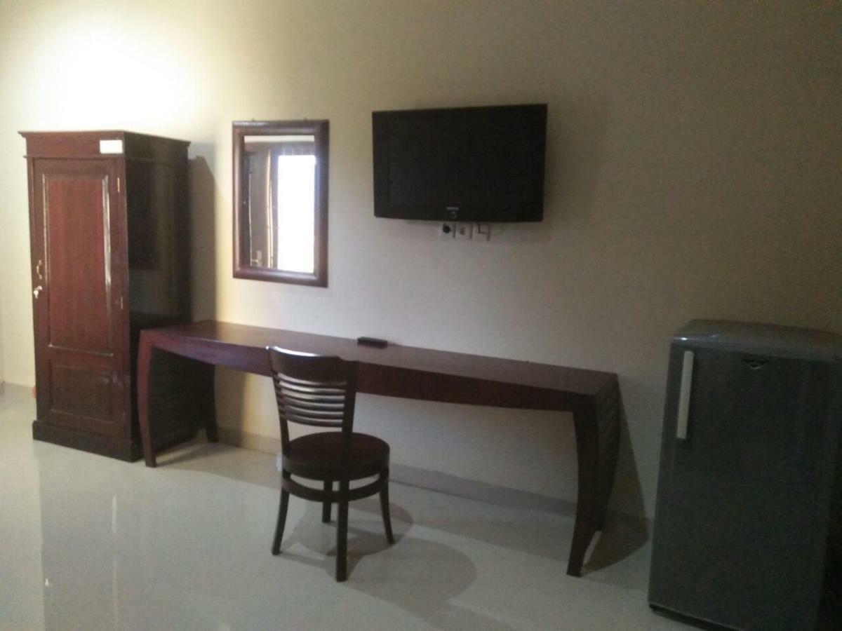 Kubu Jasmine Bali Hotel Canggu Екстериор снимка